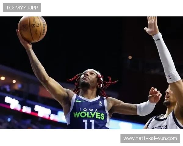 森林狼后场新星表现抢眼，未来是否应获得更多上场机会？